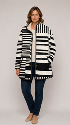 Miren | Black And White Abstract Quilted Jacket